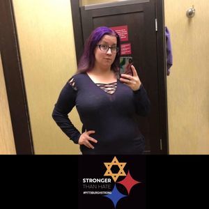 Meet your Posher, Casey